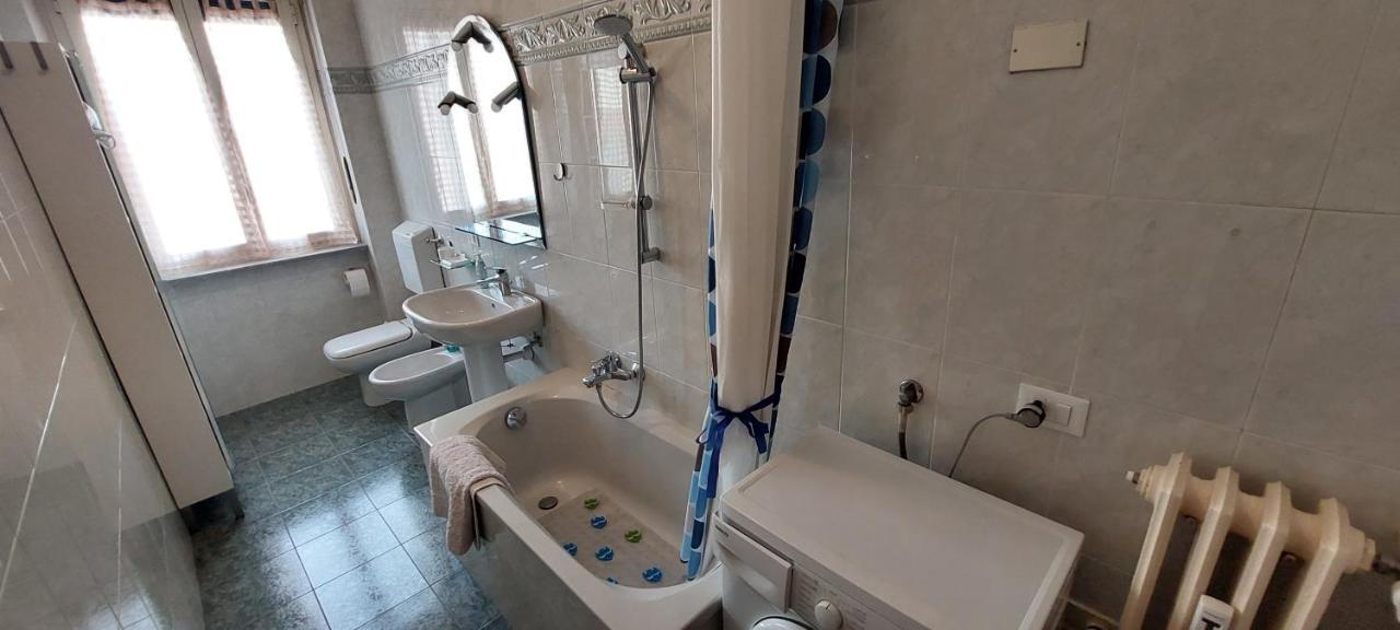 Casa Dei Nonni - Comodo Metro E Stadio Juve トリノ エクステリア 写真